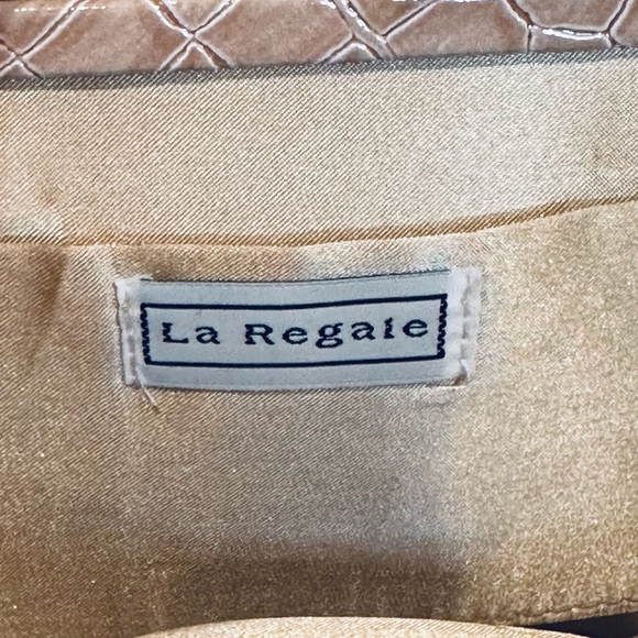 🌟HP🌟NWOT La Regale Taupe Vinyl Crocodile Convertible Clutch Evening Bag - Picture 5 of 10